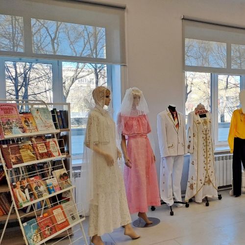 Библионочь-2026 в Пушкинке: концерт-дефиле из 30+ номеров, этно-квизы и выездной ЗАГС